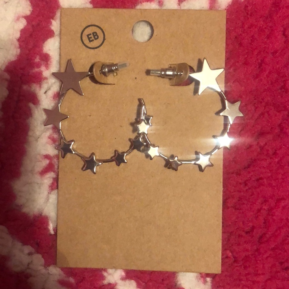 Earthbound star hoops